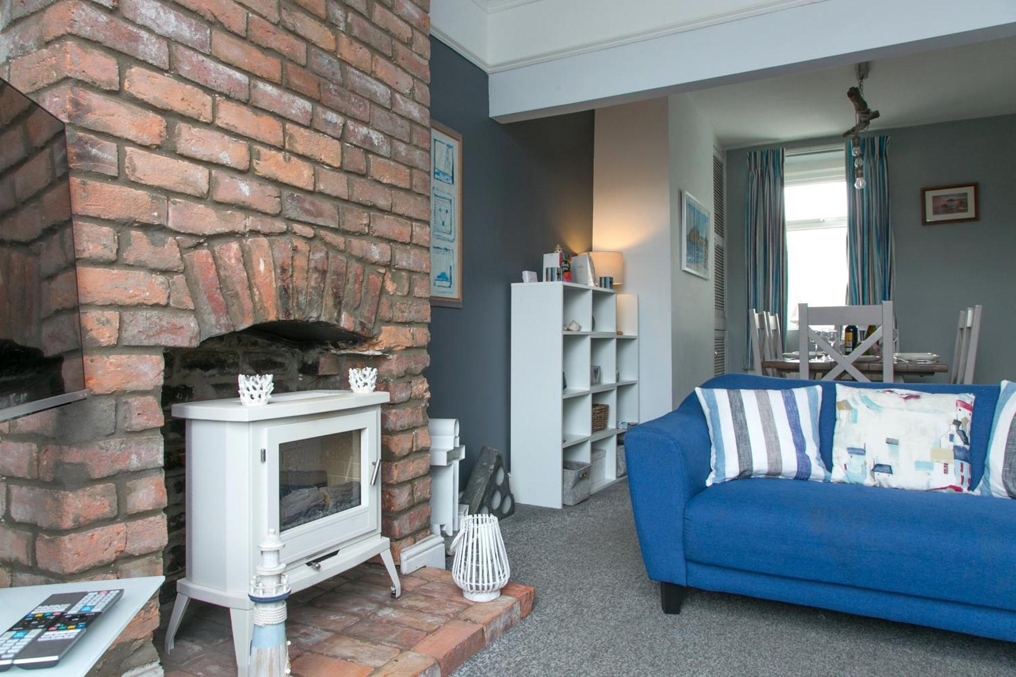 6 Afallon, Beachside Holiday House Criccieth Eksteriør bilde