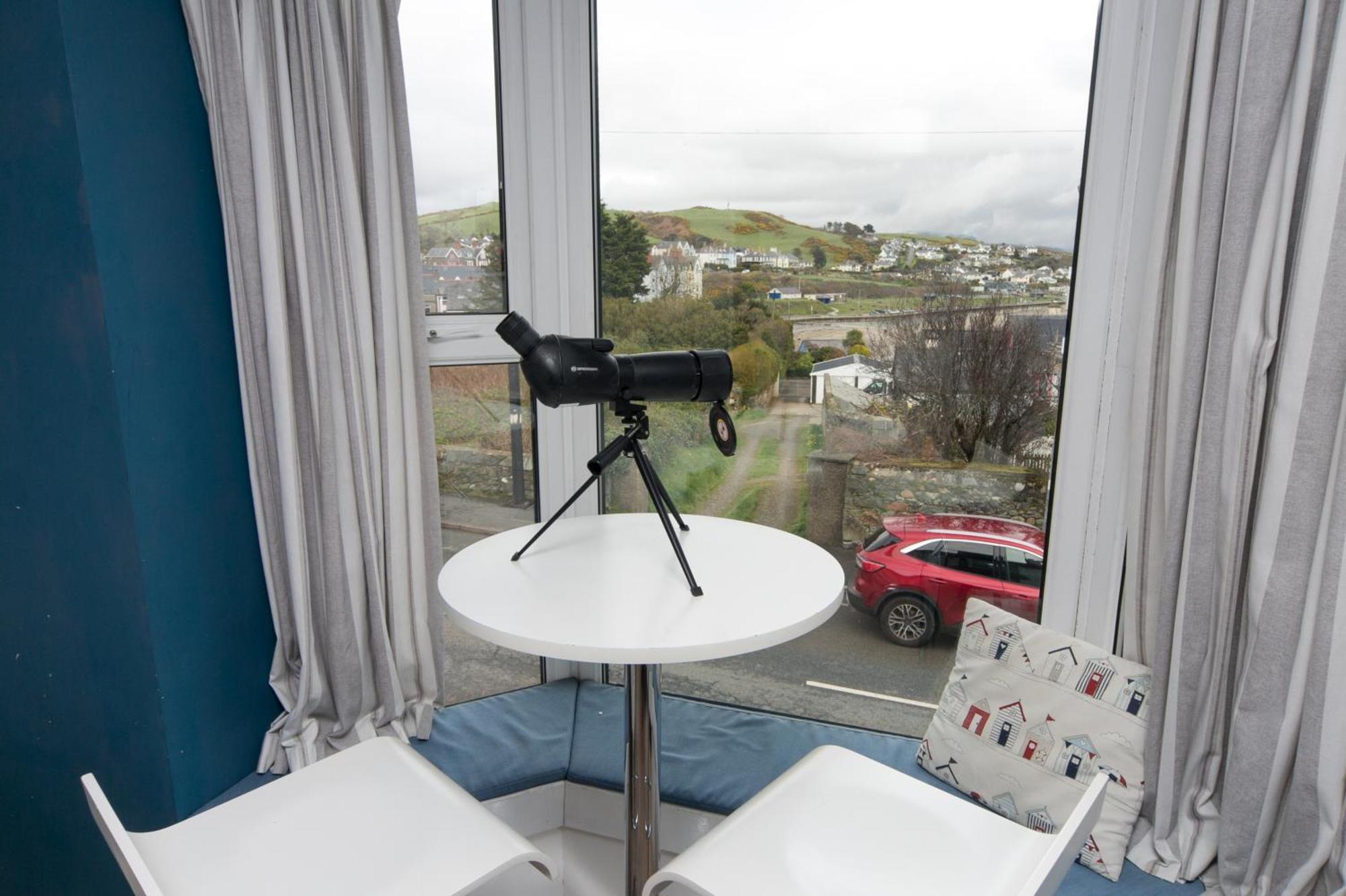 6 Afallon, Beachside Holiday House Criccieth Eksteriør bilde